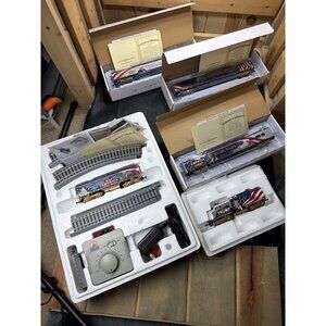 Donald Trump HO Scale Train Set With Tracks & Certificate Bradford Exchange